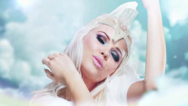 Kerli "Zero Gravity"