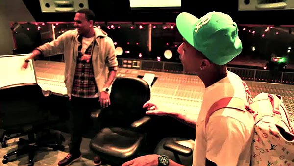 Chris Brown f/ Benny Benassi - 