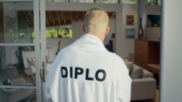 Diplo f/ Liz - 