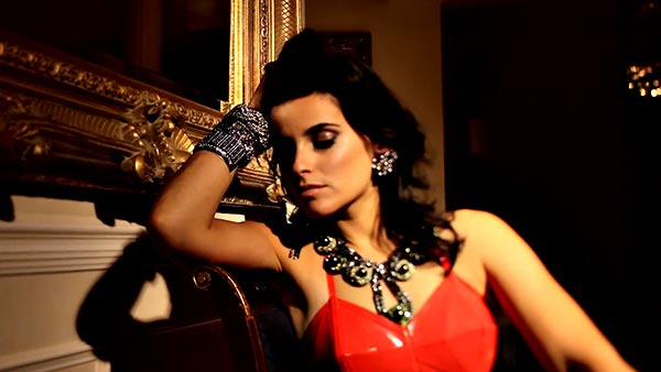 Nelly Furtado f/ Concha Buika - 