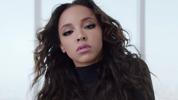 Tinashe f/ Chris Brown - 